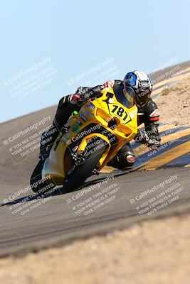 media/Feb-12-2022-SoCal Trackdays (Sat) [[3b21b94a56]]/Turn 12 (140pm)/